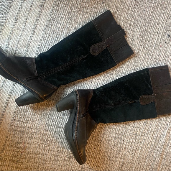 Sexy and comfy knee high suede and leather boots, sz 8 - Picture 4 of 4